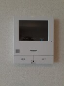  ネオ・コンフォルト