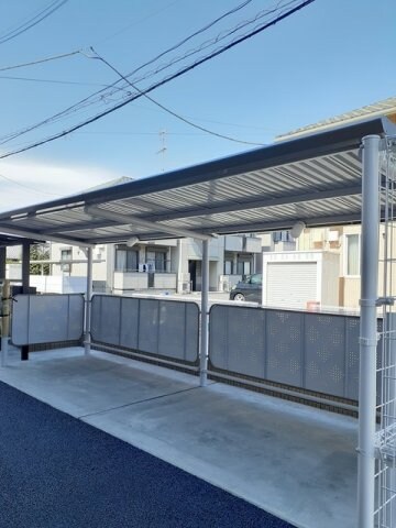  ネオ・コンフォルト