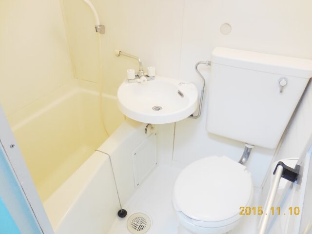  モンパレス小山5号館