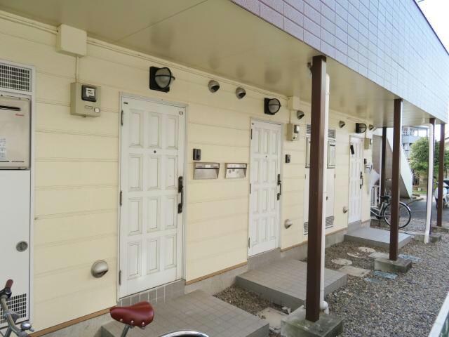  モンパレス小山5号館