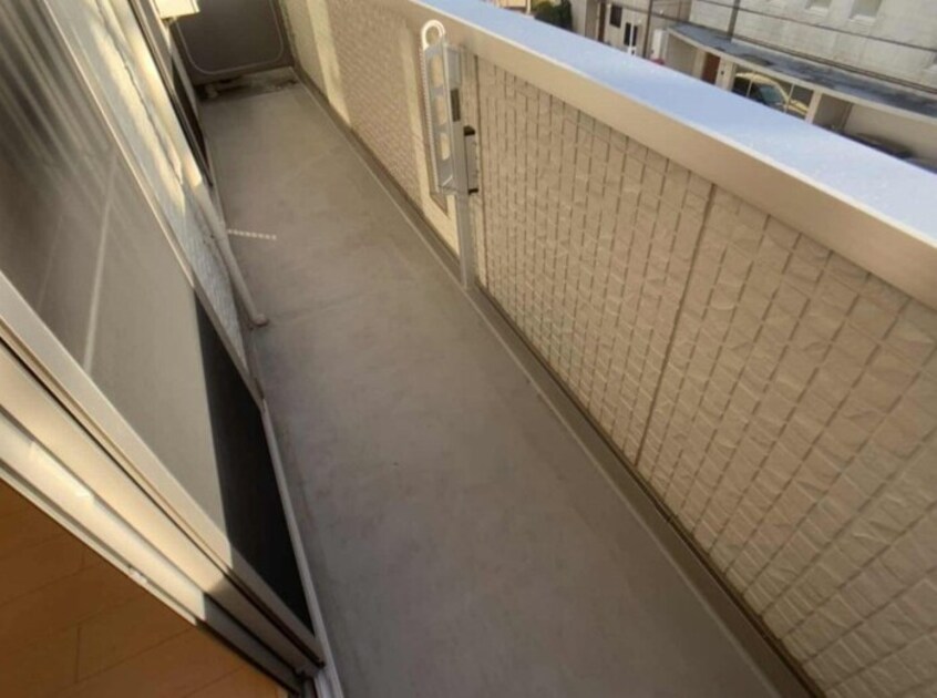 バルコニー ヴィルドミール中今泉