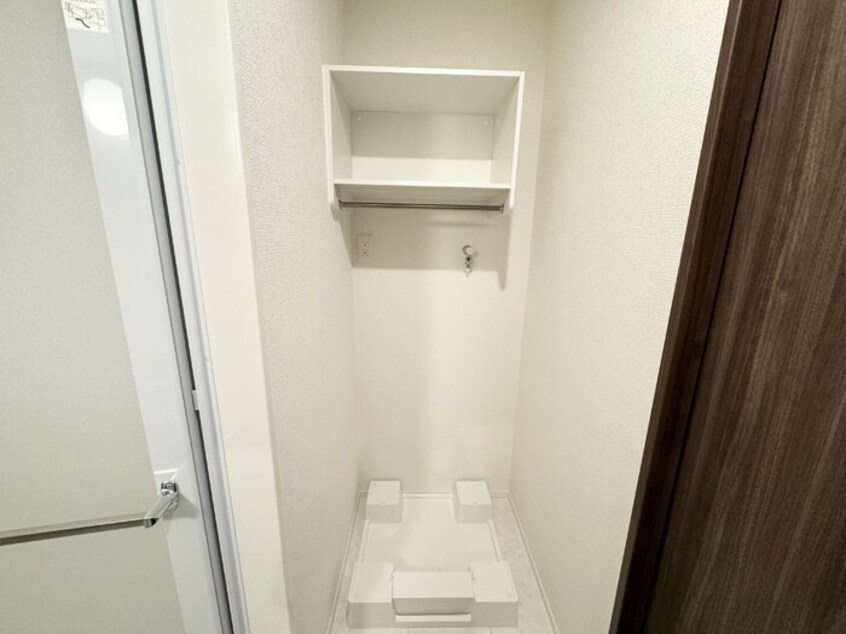 洗濯機置場 D-noir