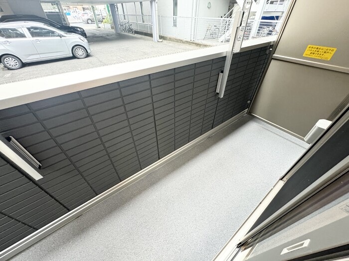 バルコニー D-noir