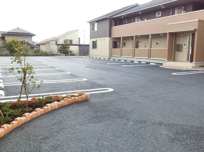 駐車場 ラ・ポーテＡ