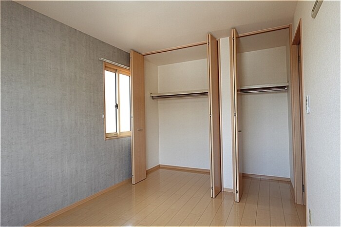 洋室・クローゼット アルテール･ヒルズ Ｂ