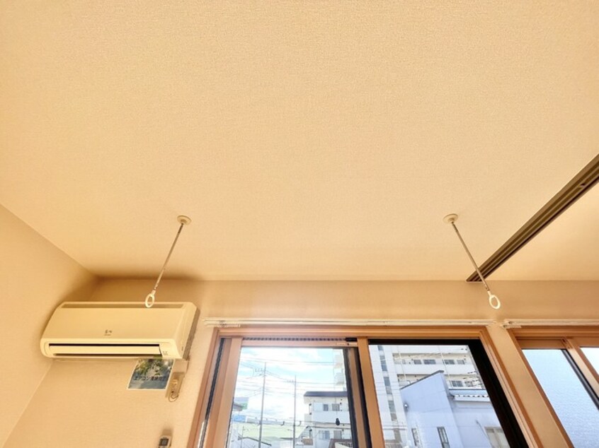 室内物干し モナリエ御幸本町