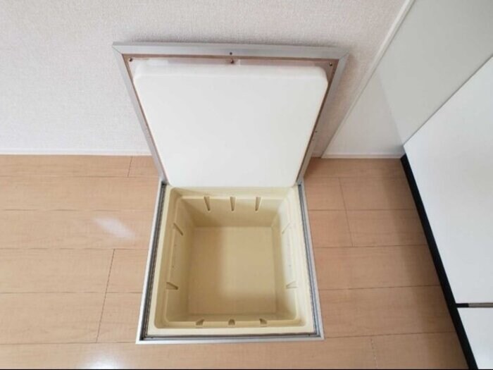 床下収納 グレイスコート清原台 Ｃ