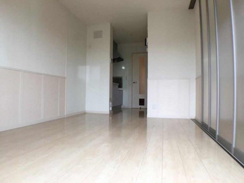 居室・リビング ルシール若松原