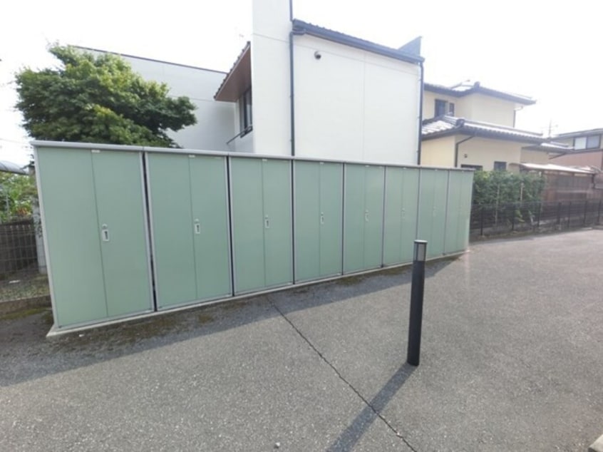 屋外物置 グリーンハイツ