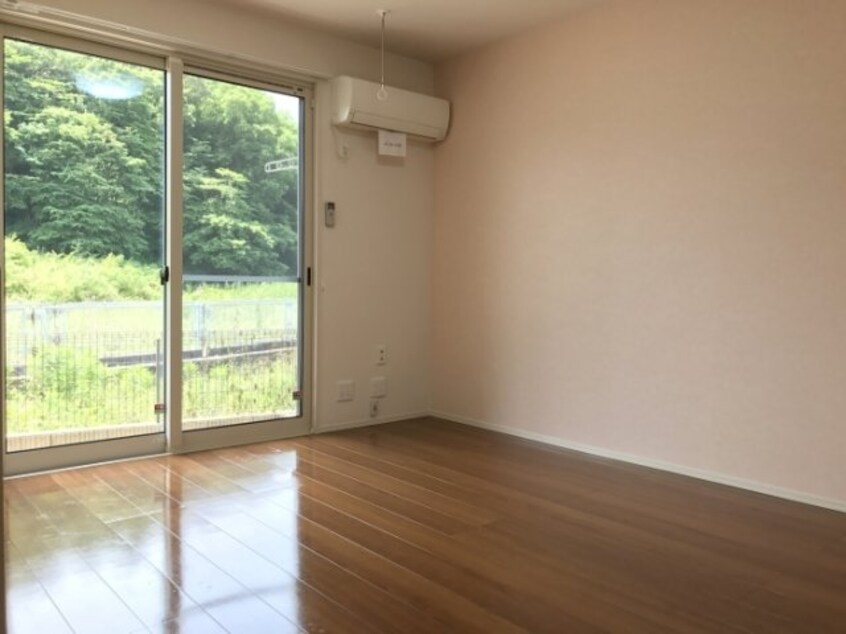 ＬＤＫ エフ・イースト