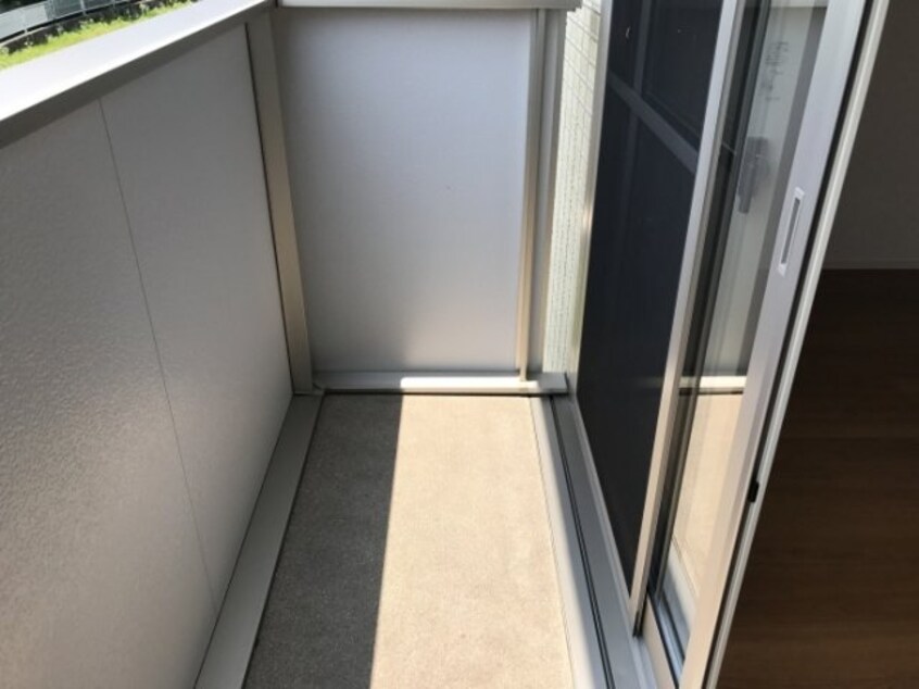 バルコニー エフ・イースト