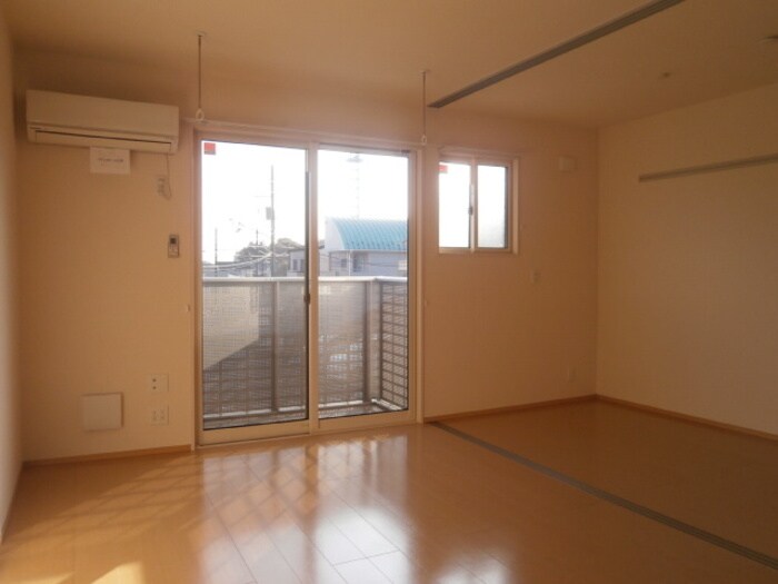 リビング～洋室 エスペランサ Ｂ