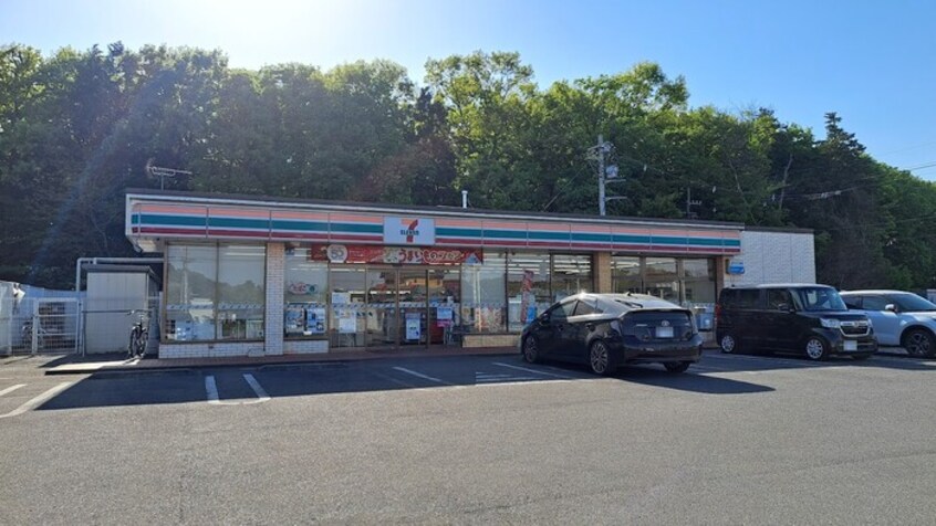 セブンイレブン宇都宮下栗新4号南店（1129ｍ） ティンカー・ベル Ⅱ