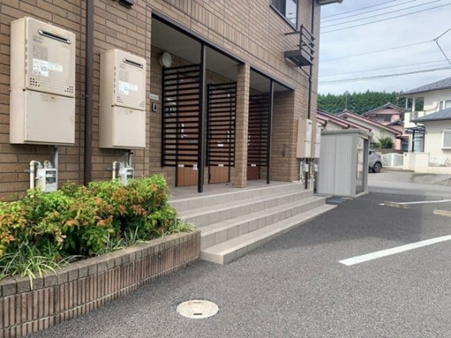 エントランス プリンスエドワード