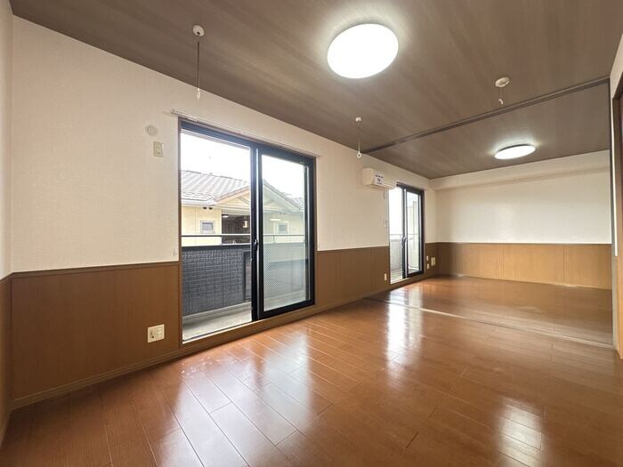 LDK リビングタウン横田新町 Ｂ