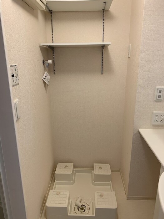 洗濯機置き場 Ｒｅｖｅ・ｋ