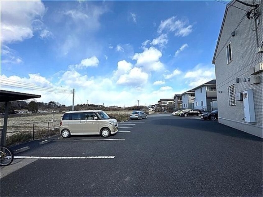 駐車場 ティンカーベル Ｂ