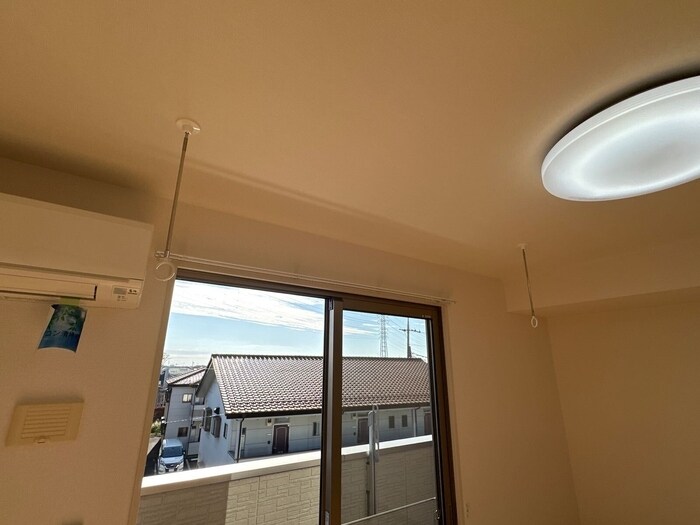 室内物干し ヴィルドミール中今泉