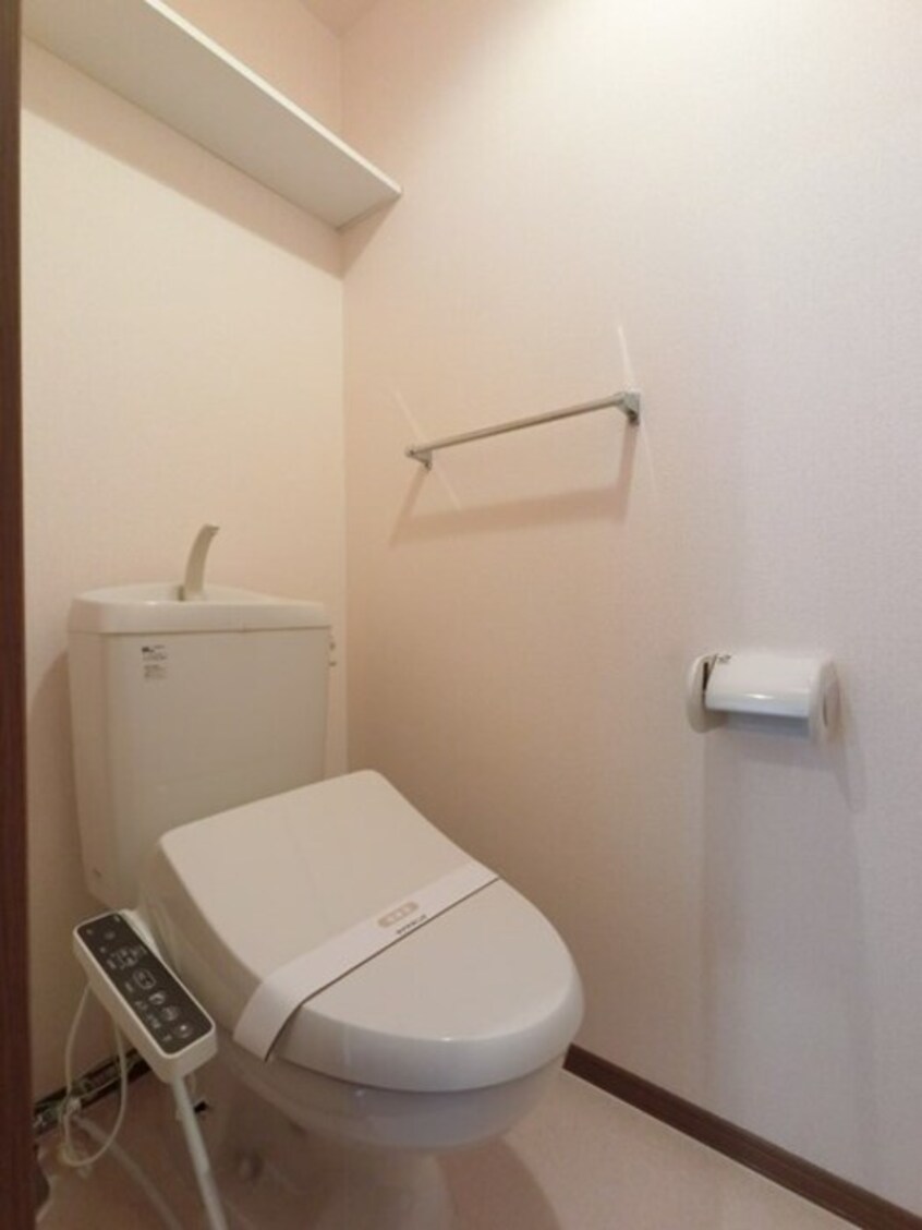 トイレ 温水洗浄暖房便座付き フローラルコート Ｂ