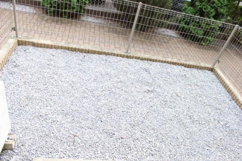 庭（専用庭） リースランド平出 Ｂ