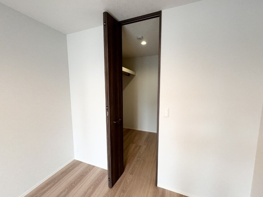 ウォークインクローゼット CLASSEUM元今泉