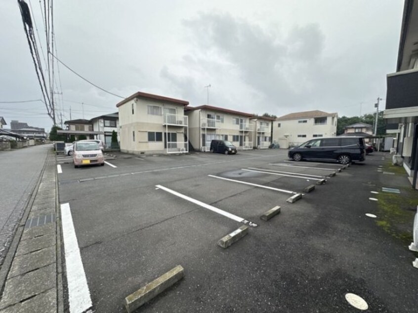 駐車場 プール ラ ヴィ Ａ