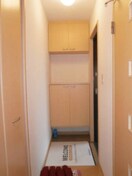 玄関･ｼｭｰｽﾞﾎﾞｯｸｽ プール ラ ヴィ Ａ