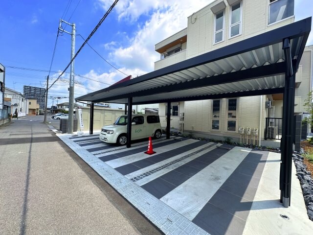  TORISIAS 今泉3丁目