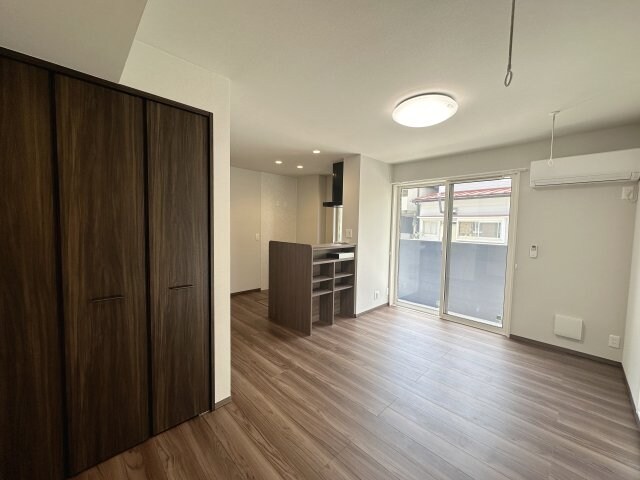  TORISIAS 今泉3丁目