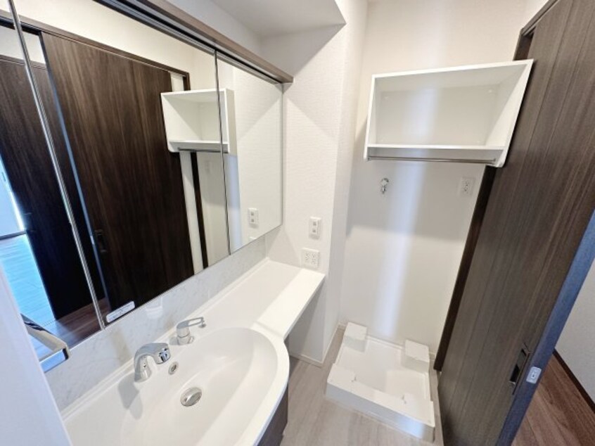  TORISIAS 今泉3丁目