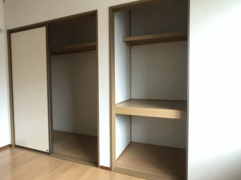 クローゼットと収納 エスペランサ Ｄ