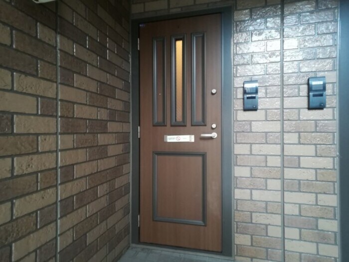 玄関前 プレアデス･コート Ｃ