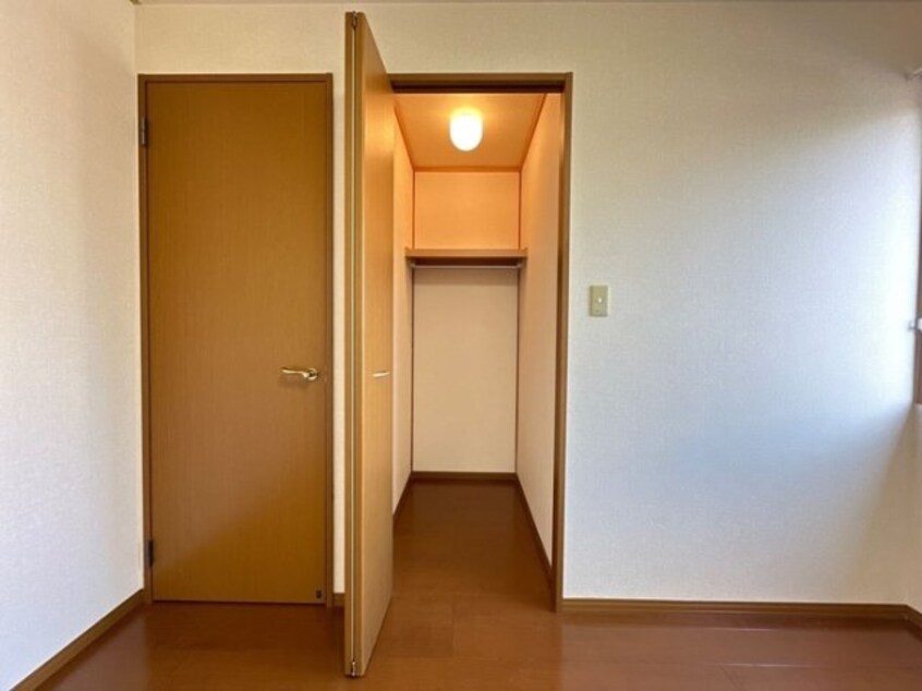 収納 グランフォーレ