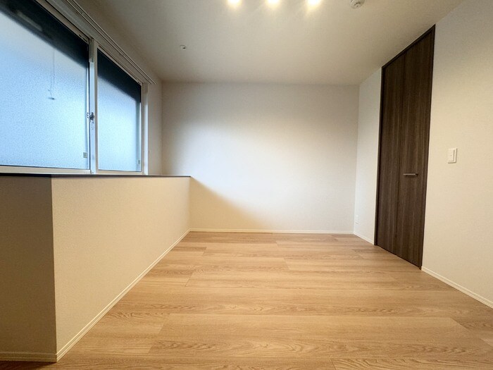 洋室 CLASSEUM元今泉