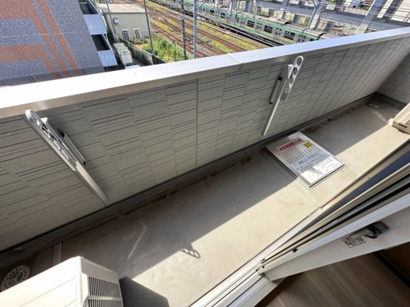 バルコニー CLASSEUM元今泉