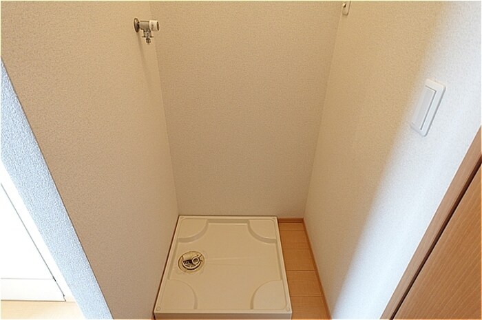 洗濯機置き場 プレジール松原 Ｂ