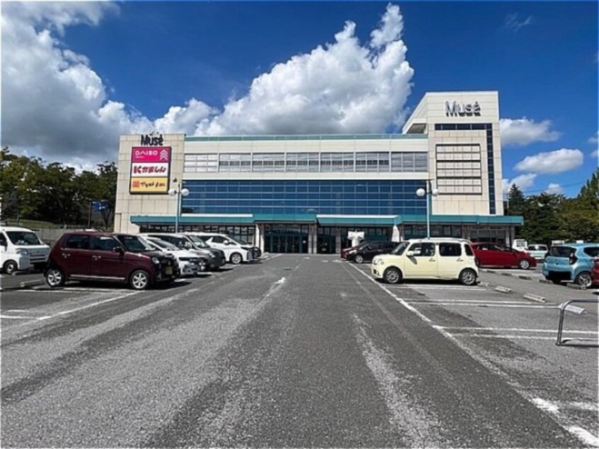 かましんミュゼ豊郷台店（338ｍ） ラ・ポーテＡ