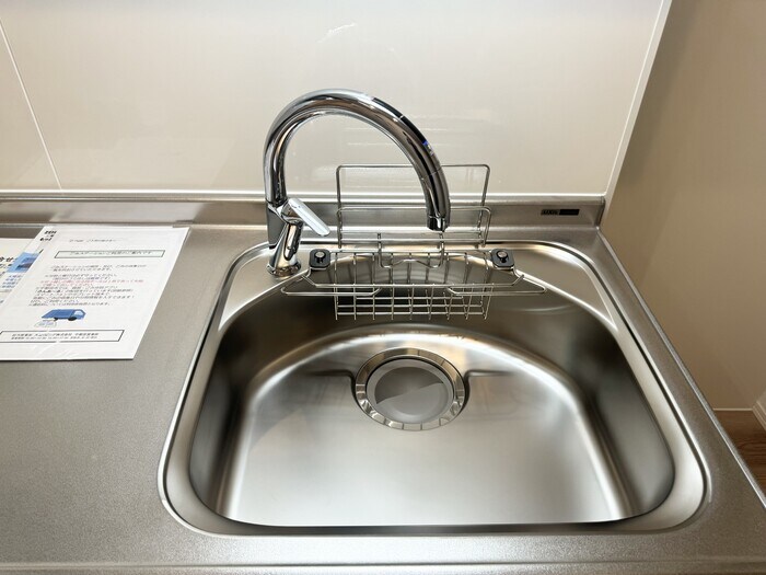 タッチレス水栓 D-noir