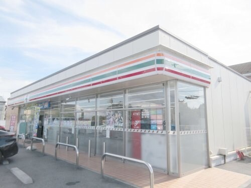 セブンイレブン 宇都宮平出東店(コンビニ)まで976m マロニエＫＩＮＵ