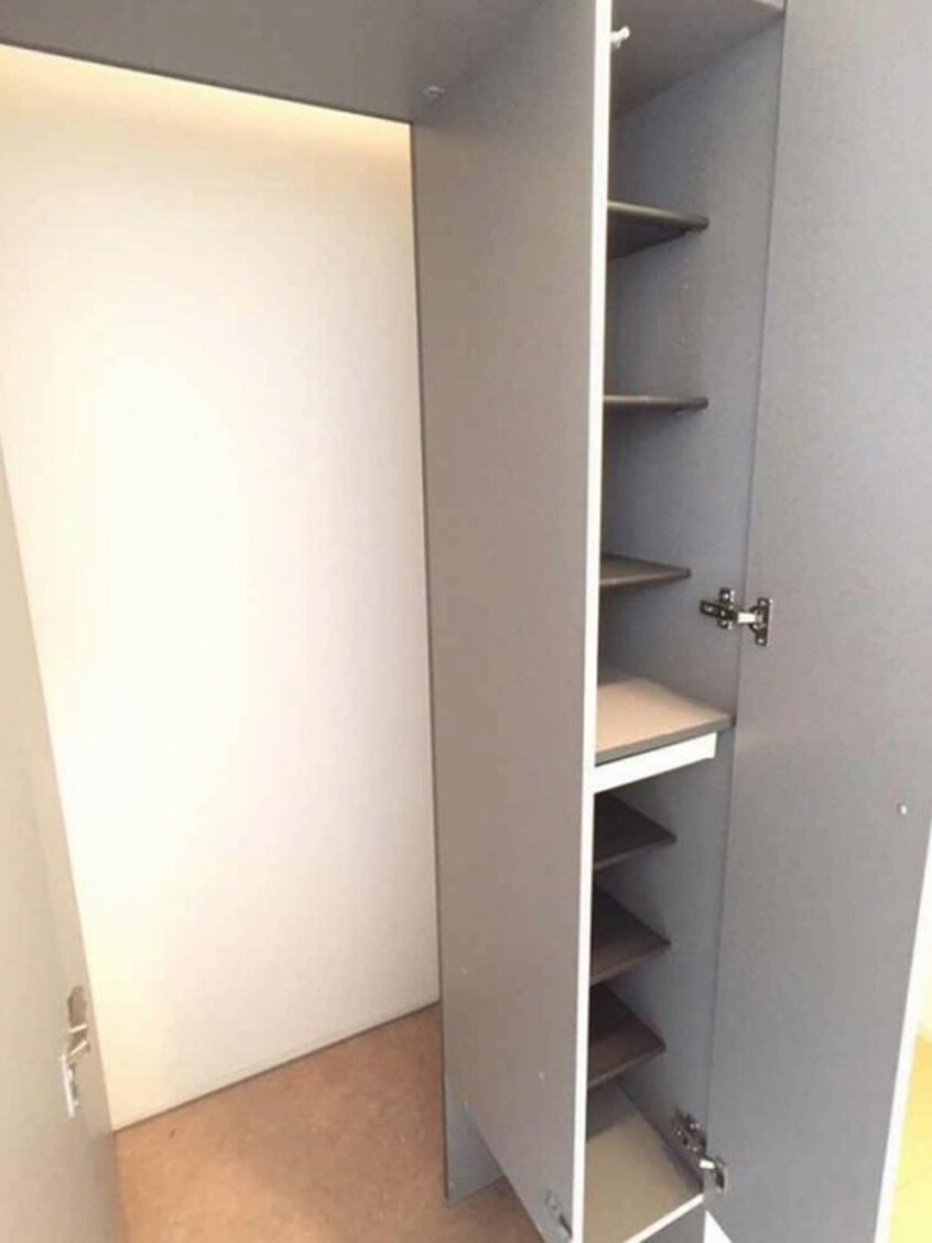 シューズボックス ＢｉZ ＳＴＡＹ宇都宮