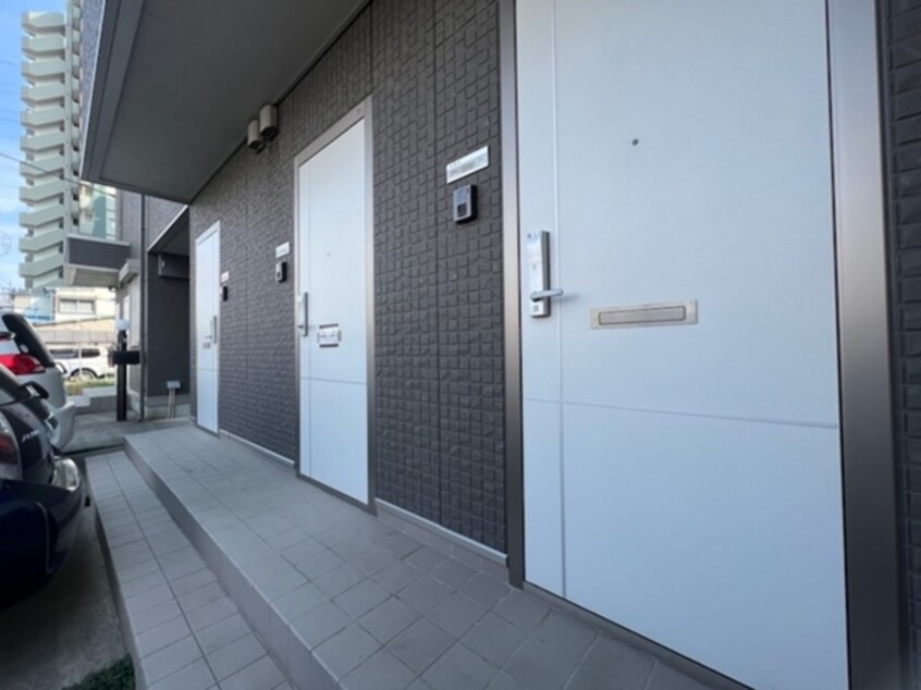 玄関前 クレセント