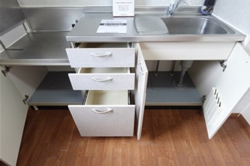 キッチン・収納 ロイヤルガーデン