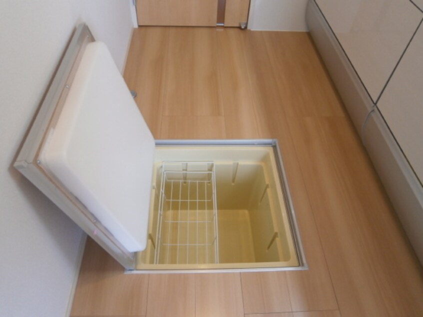 床下収納 ＧＲＡＮＤＦＯＲＴ ＣＨＯＥＩ