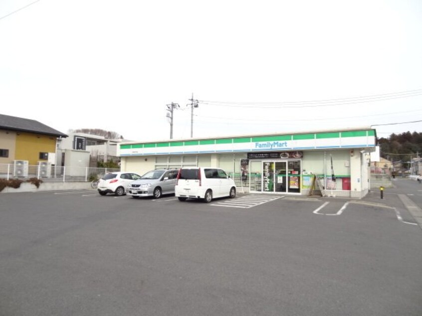 ファミリーマート宇都宮戸祭店まで900m ＳＷＥＥＴ　ＨＯＭＥ