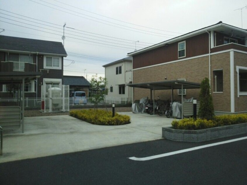  ネオ　エレガンスＡ
