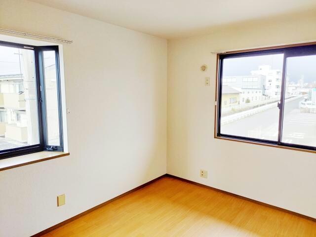  スカイプラザ宇梶D