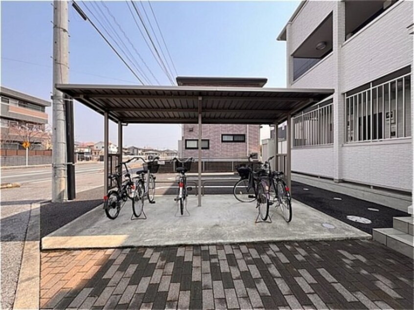 駐輪場 サンボナール