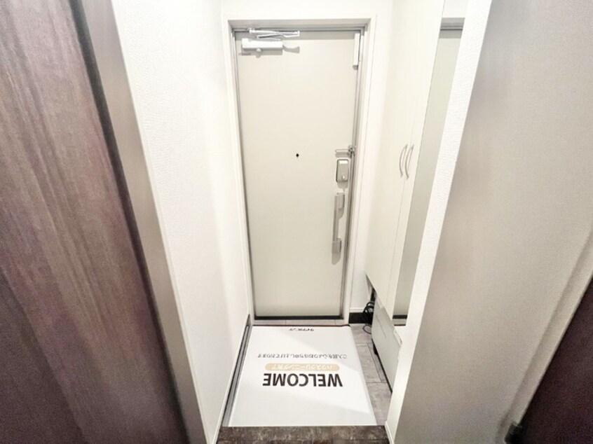 玄関の中 ＶＩＳＴＡ