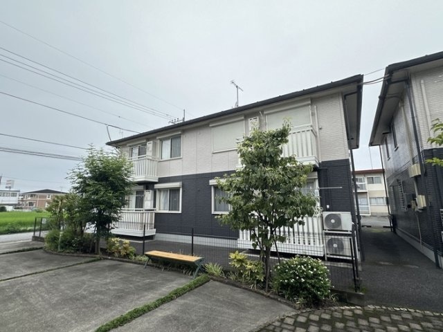 建物外観 プール ラ ヴィ Ａ