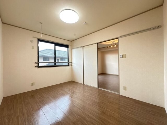 洋室 ユニヴェール